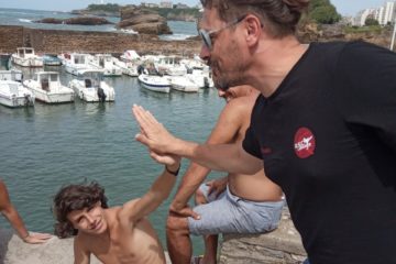 Le-High-Five_5d419f048af41d001f0463c3